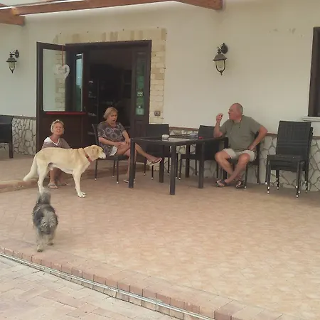 Alojamento de Acomodação e Pequeno-almoço Terre Di Paestum